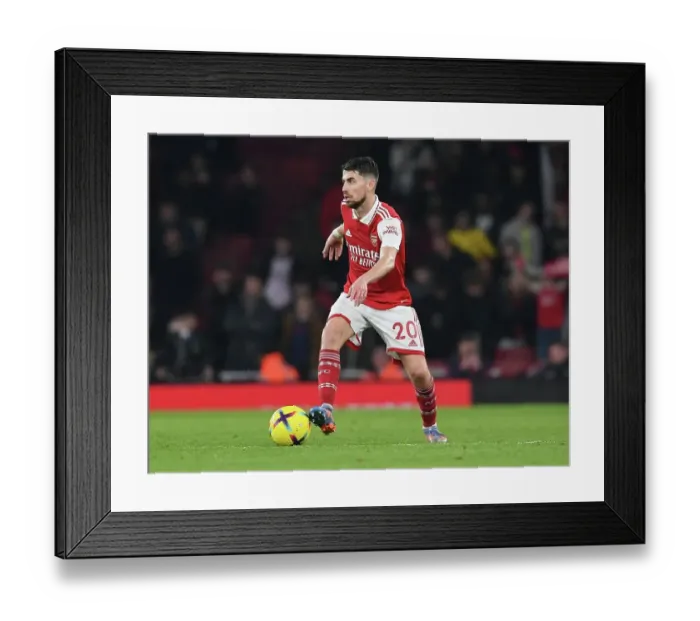 Framed Print : Arsenal vs. Manchester City: Jorginho's Showdown in the Premier League Framed Print : Arsenal vs. Manchester City: Jorginho's Showdown in the Premier League