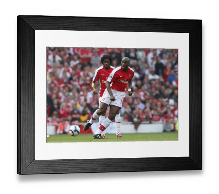 Framed Print : Sol Campbell (Arsenal). Arsenal 0: 0 Manchester City. Barclays Premier League Framed Print : Sol Campbell (Arsenal). Arsenal 0: 0 Manchester City. Barclays Premier League