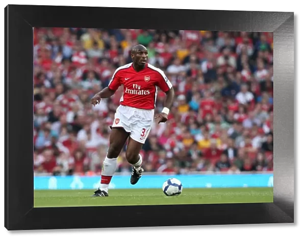 Sol Campbell in Action: Arsenal vs Manchester City, 0-0 Stalemate, Barclays Premier League, Emirates Stadium, 2010