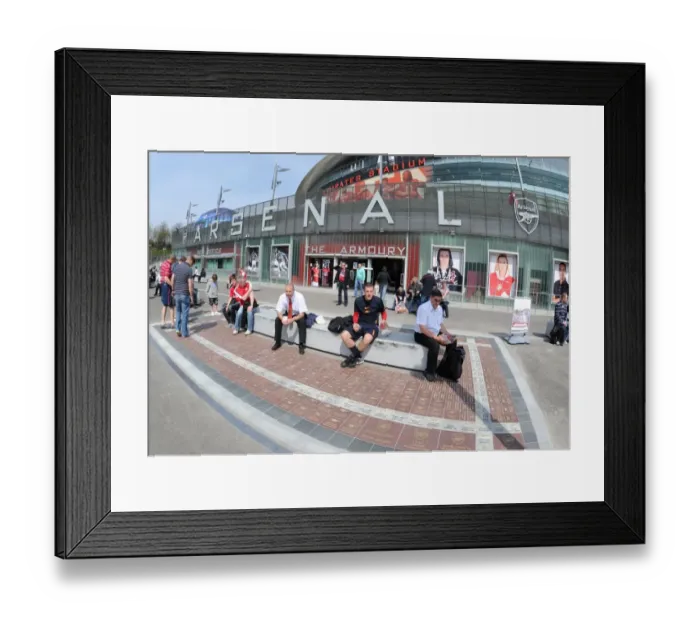 Framed Print : A Battle Unwon: The 0-0 Stalemate between Arsenal and Manchester City (2009-10)