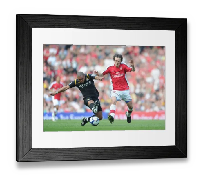 Framed Print : Tomas Rosicky (Arsenal) Nigel De Jong (Man City). Arsenal 0: 0 Manchester City Framed Print : Tomas Rosicky (Arsenal) Nigel De Jong (Man City). Arsenal 0: 0 Manchester City