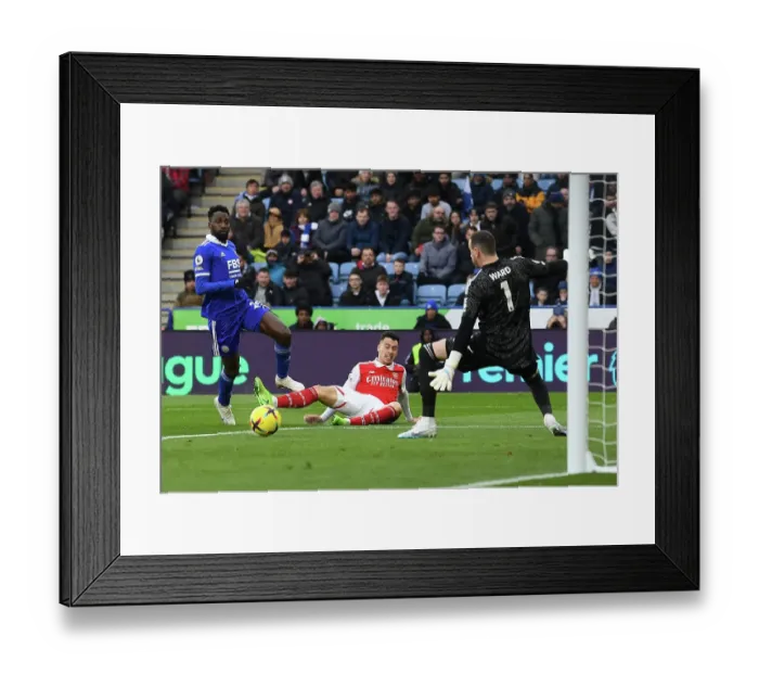 Framed Print : Gabriel Martinelli's Thrilling Game-Winning Goal: Leicester City vs. Arsenal, Premier League 2022-23