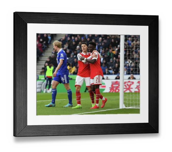 Framed Print : Arsenal's Saka and Martinelli in Action: Leicester City vs Arsenal, Premier League 2022-23 Framed Print : Arsenal's Saka and Martinelli in Action: Leicester City vs Arsenal, Premier League 2022-23