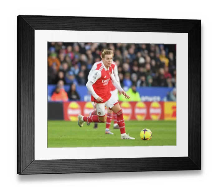 Framed Print : Martin Odegaard in Action: Arsenal vs Leicester City, Premier League 2022-23