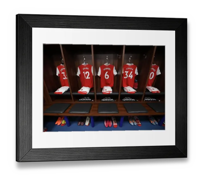 Framed Print : Arsenal Players Shirts in Changing Room before Leicester City Match (2022-23 Premier League) Framed Print : Arsenal Players Shirts in Changing Room before Leicester City Match (2022-23 Premier League)