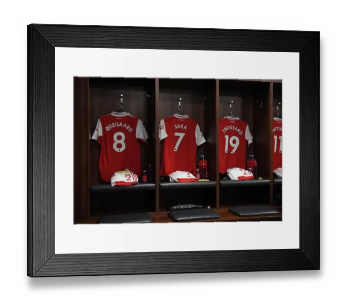 Framed Print : Arsenal FC: Pre-Match Preparation - Leicester City vs Arsenal, Premier League 2022-23 Framed Print : Arsenal FC: Pre-Match Preparation - Leicester City vs Arsenal, Premier League 2022-23