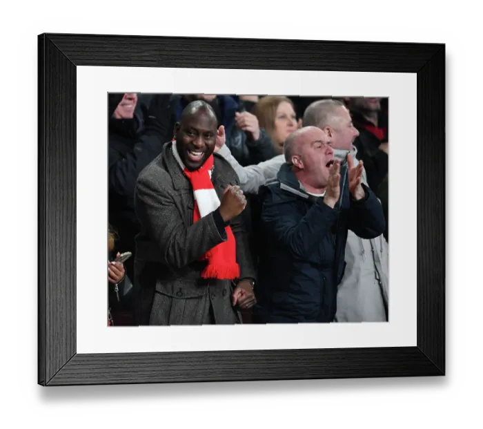 Framed Print : Arsenal vs Everton: Premier League Clash at Emirates Stadium (2023)