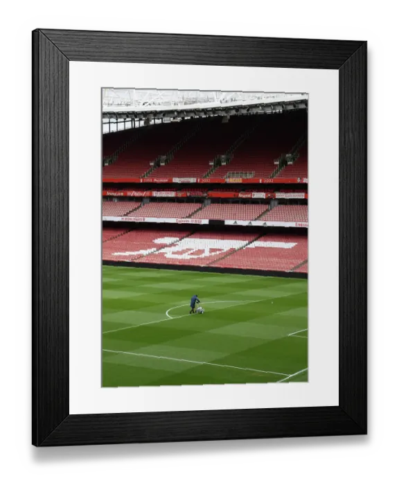 Framed Print : Arsenal vs Everton: Premier League Clash at Emirates Stadium (2023) Framed Print : Arsenal vs Everton: Premier League Clash at Emirates Stadium (2023)