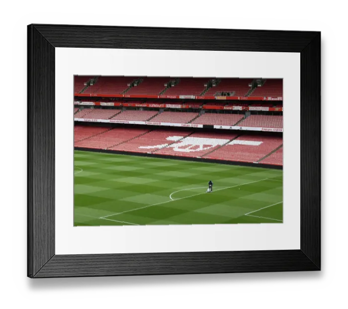Framed Print : Arsenal vs Everton: Premier League Clash at Emirates Stadium (2023) Framed Print : Arsenal vs Everton: Premier League Clash at Emirates Stadium (2023)