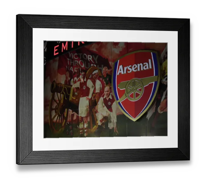 Framed Print : Arsenal vs. Everton: Premier League Clash at Emirates Stadium (2023)