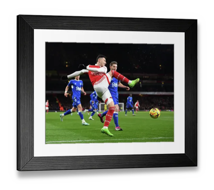 Framed Print : Arsenal vs. Everton: Premier League Clash at Emirates Stadium (2023) Framed Print : Arsenal vs. Everton: Premier League Clash at Emirates Stadium (2023)