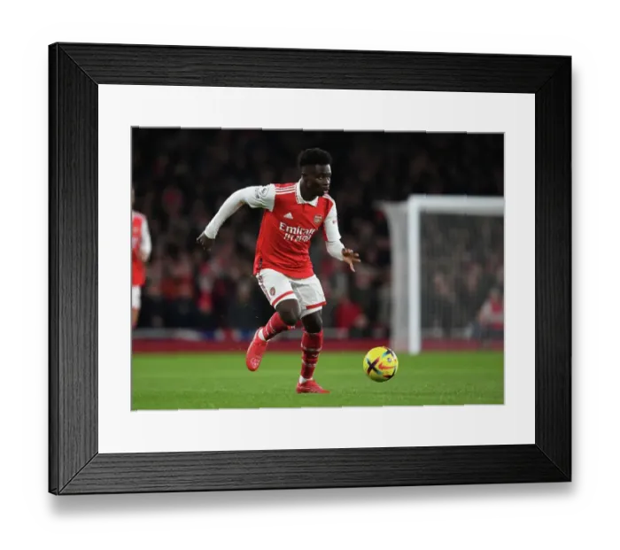 Framed Print : Arsenal's Bukayo Saka in Action: Arsenal vs. Everton, 2023 - Emirates Stadium Framed Print : Arsenal's Bukayo Saka in Action: Arsenal vs. Everton, 2023 - Emirates Stadium