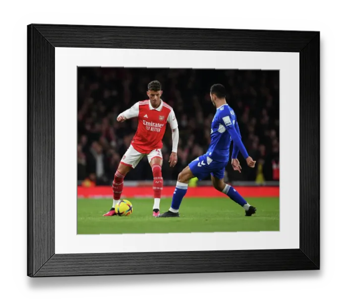 Framed Print : Ben White's Steadfast Performance: Arsenal vs. Everton in Premier League Showdown