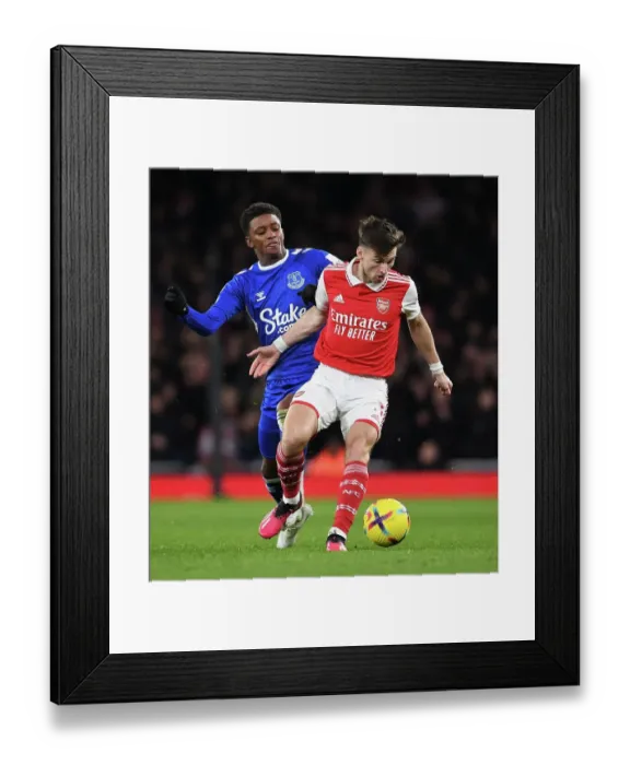 Framed Print : Arsenal's Eddie Nketiah in Action against Everton in the Premier League, Emirates Stadium, London, 2023 Framed Print : Arsenal's Eddie Nketiah in Action against Everton in the Premier League, Emirates Stadium, London, 2023