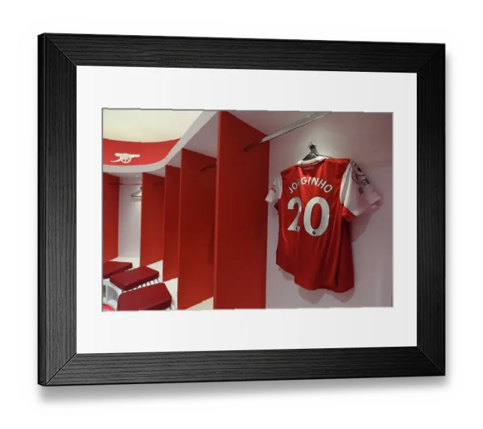 Framed Print : Arsenal FC: Jorginho's Empty Shirt in Arsenal Changing Room before Arsenal v Everton (2022-23) Framed Print : Arsenal FC: Jorginho's Empty Shirt in Arsenal Changing Room before Arsenal v Everton (2022-23)