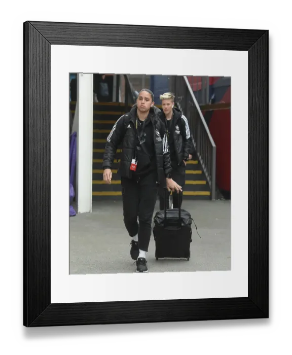 Framed Print : Arsenal Women vs Chelsea Women: FA WSL Cup Final Showdown at Selhurst Park