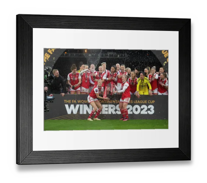 Framed Print : Arsenal Women Celebrate Conti Cup Triumph: Leah Williamson and Kim Little Lift the Trophy Framed Print : Arsenal Women Celebrate Conti Cup Triumph: Leah Williamson and Kim Little Lift the Trophy