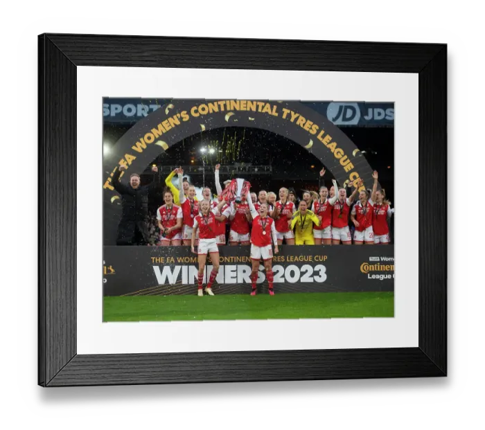 Framed Print : Arsenal Women's Conti Cup Triumph: Leah Williamson and Kim Little Lift the Trophy Framed Print : Arsenal Women's Conti Cup Triumph: Leah Williamson and Kim Little Lift the Trophy