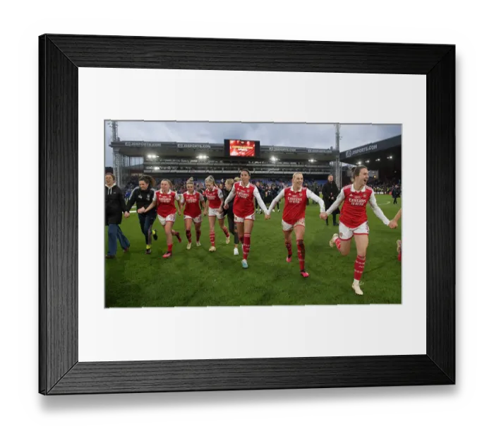 Framed Print : Arsenal Women Celebrate FA WSL Cup Final Triumph over Chelsea