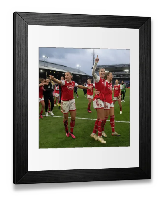 Framed Print : Arsenal Women Celebrate FA WSL Cup Final Victory over Chelsea
