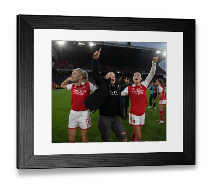 Framed Print : Arsenal Women Celebrate FA WSL Cup Final Victory over Chelsea