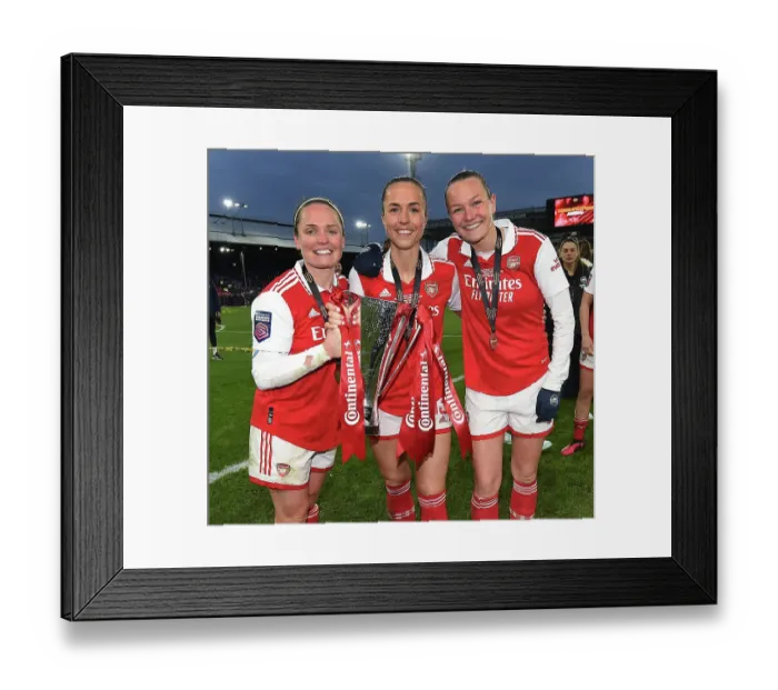 Framed Print : Arsenal Women Celebrate Conti Cup Triumph over Chelsea