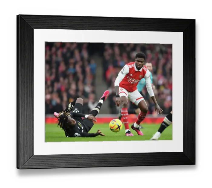 Framed Print : Thomas Partey in Action: Arsenal vs AFC Bournemouth, Premier League 2022-23