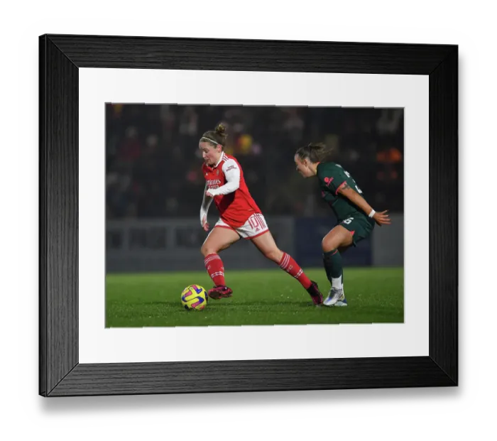 Framed Print : Arsenal's Kim Little Shines: Arsenal Women vs Liverpool Women, FA Women's Super League 2022-23
