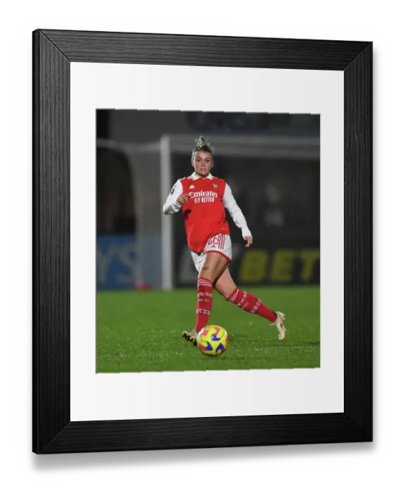 Framed Print : Arsenal Women vs Liverpool Women: FA Women's Super League Clash (2022-23) - Battle at Meadow Park