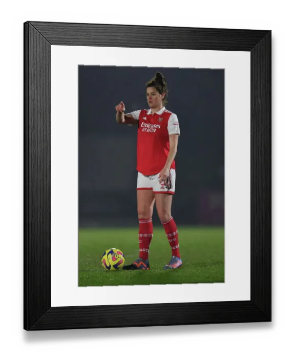 Framed Print : Arsenal's Jennifer Beattie in Action: Arsenal Women vs. Liverpool Women (2022-23)