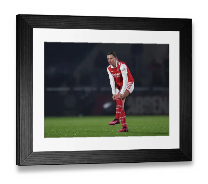 Framed Print : Arsenal Women vs Liverpool Women: Noelle Maritz in Action - FA Women's Super League Clash (2022-23)
