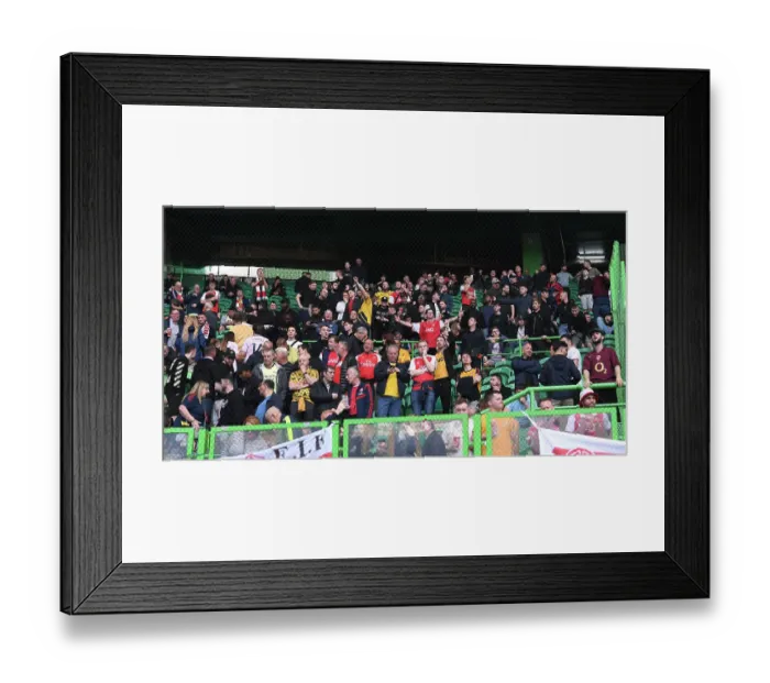 Framed Print : Arsenal Fans in Lisbon: Europa League Showdown Against Sporting CP - Round of 16, Match 1