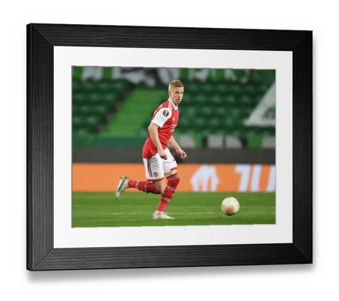 Framed Print : Arsenal's Oleksandr Zinchenko in Action during UEFA Europa League Clash against Sporting Lisbon, 2023 Framed Print : Arsenal's Oleksandr Zinchenko in Action during UEFA Europa League Clash against Sporting Lisbon, 2023