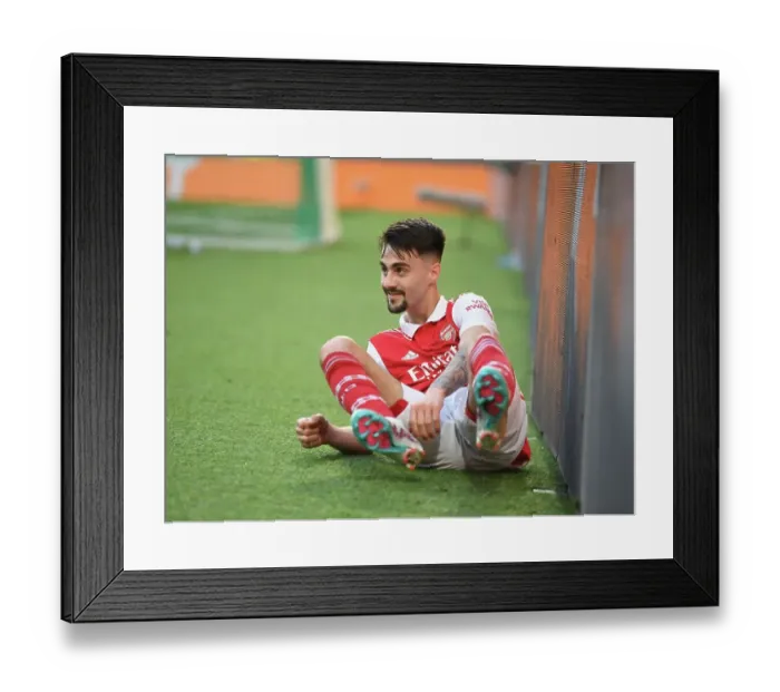Framed Print : Fabio Vieira in Action: Arsenal vs. Sporting CP - UEFA Europa League Round of 16, Lisbon 2023 Framed Print : Fabio Vieira in Action: Arsenal vs. Sporting CP - UEFA Europa League Round of 16, Lisbon 2023