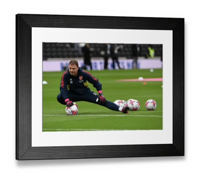 Framed Print : Arsenal Goalkeeping Coach Inaki Cana at Fulham v Arsenal Premier League Match, London 2023 Framed Print : Arsenal Goalkeeping Coach Inaki Cana at Fulham v Arsenal Premier League Match, London 2023