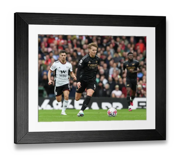 Framed Print : Martin Odegaard in Action: Fulham vs. Arsenal, Premier League 2022-23 Framed Print : Martin Odegaard in Action: Fulham vs. Arsenal, Premier League 2022-23