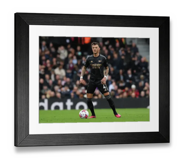 Framed Print : Ben White in Action: Arsenal vs. Fulham (2022-23 Premier League)