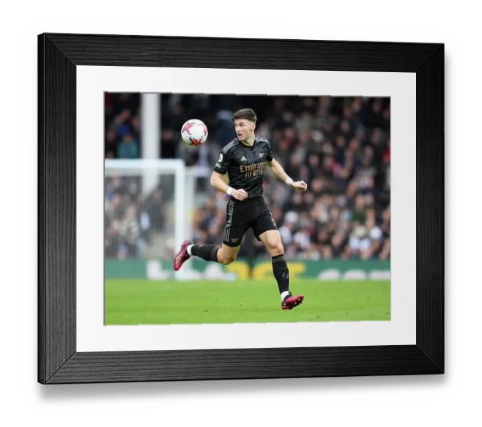 Framed Print : Kieran Tierney in Action: Fulham vs. Arsenal, Premier League 2022-23 Framed Print : Kieran Tierney in Action: Fulham vs. Arsenal, Premier League 2022-23