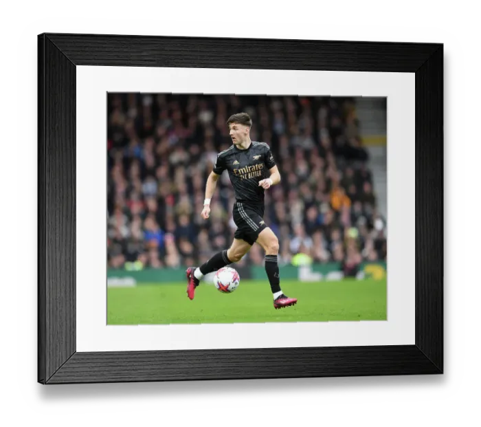Framed Print : Arsenal's Kieran Tierney in Action: Fulham vs. Arsenal, Premier League 2023