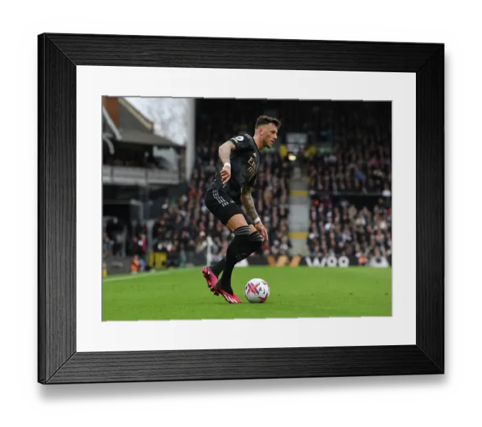 Framed Print : Arsenal's Ben White in Action: Fulham vs Arsenal (2022-23) Framed Print : Arsenal's Ben White in Action: Fulham vs Arsenal (2022-23)