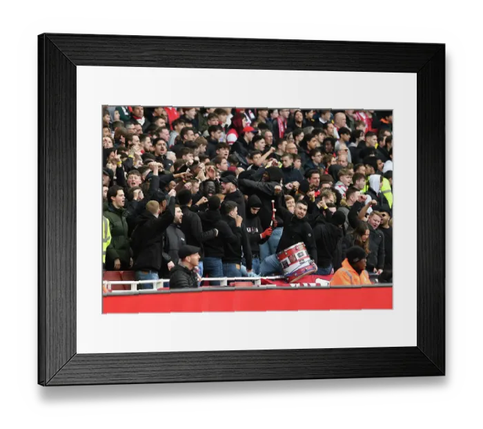 Framed Print : Arsenal Fans in Action: Arsenal FC vs Crystal Palace, Premier League 2022-23