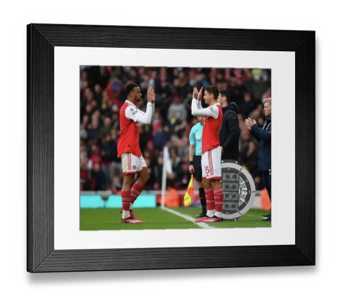 Framed Print : Arsenal Substitution: Jakub Kiwior Replaces Gabriel vs Crystal Palace (Premier League 2022-23)