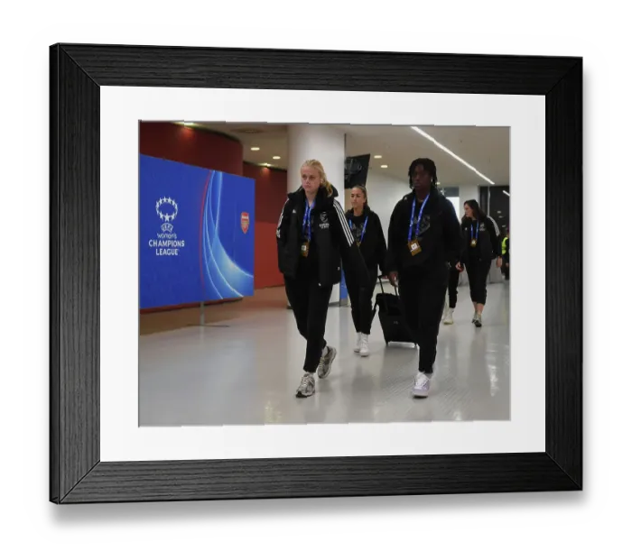 Framed Print : Arsenal Women Battle Bayern Munich in UEFA Champions League Quarter-Final at Allianz Arena Framed Print : Arsenal Women Battle Bayern Munich in UEFA Champions League Quarter-Final at Allianz Arena