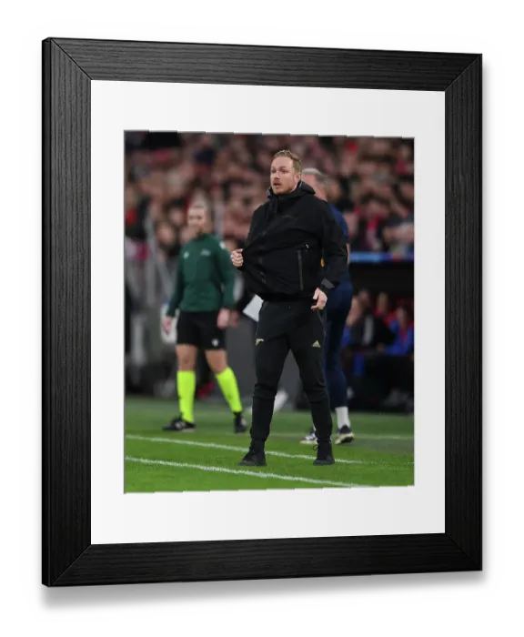 Framed Print : Arsenal vs. Bayern Munich: UEFA Women's Champions League Quarterfinal Showdown