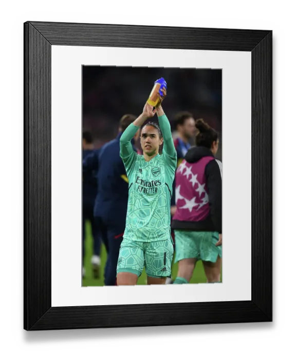 Framed Print : Arsenal vs. Bayern Munich: Clash in the UEFA Women's Champions League Quarter-Finals