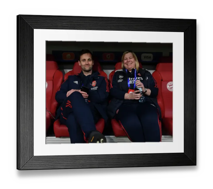 Framed Print : Arsenal vs. Bayern Munich: Battle in the UEFA Women's Champions League Quarter-Finals, Munich 2023