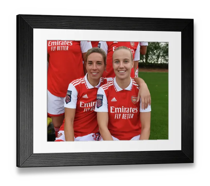 Framed Print : Arsenal Women's Squad 2022-23: Jordan Nobbs and Beth Mead Take the Lead
