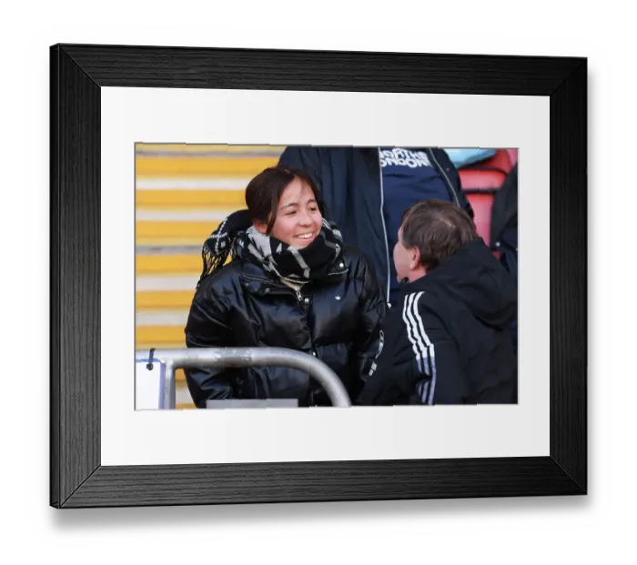 Framed Print : Mana Iwabuchi of Arsenal Prepares for Tottenham Hotspur Clash in FA Women's Super League