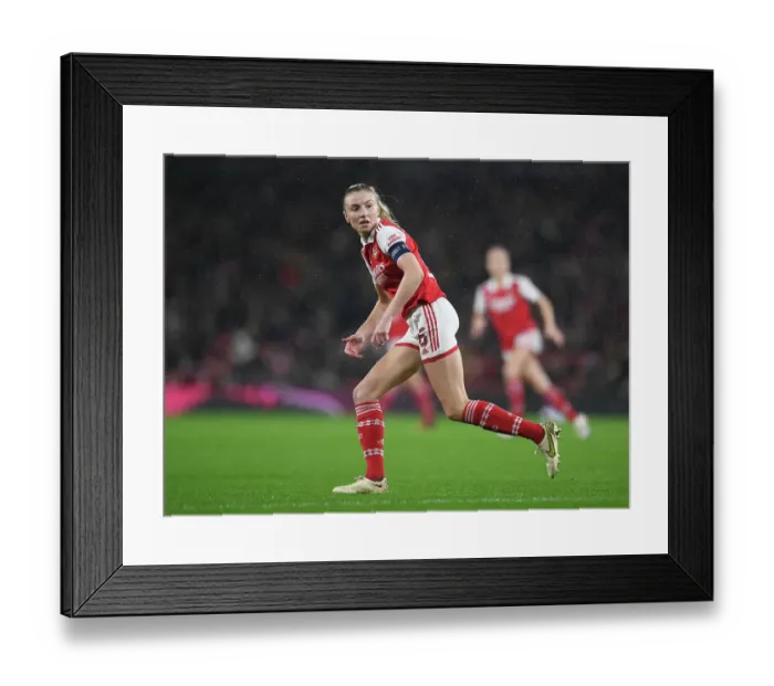 Framed Print : Arsenal vs. Bayern Munich: Women's Champions League Quarter-Final Showdown at Emirates Stadium
