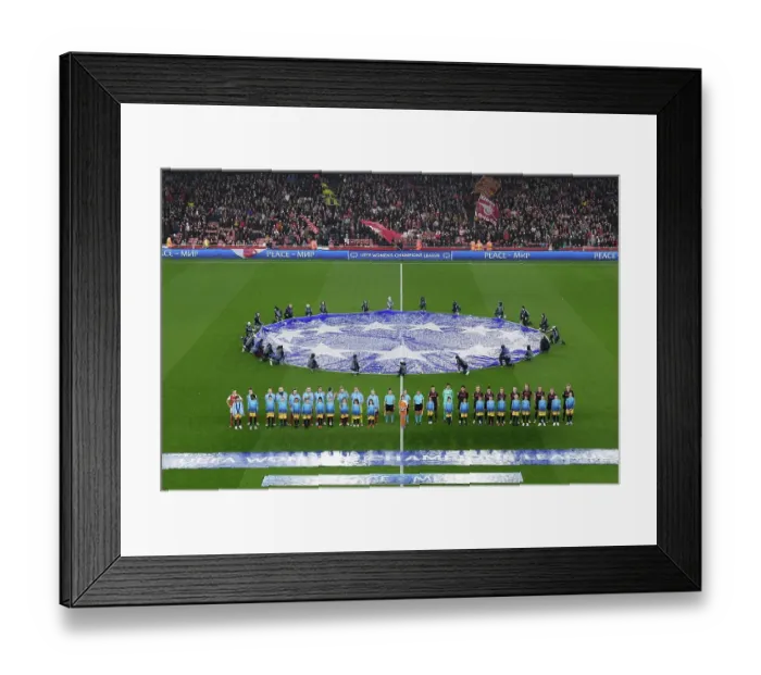 Framed Print : Arsenal vs. Bayern Munich: Women's Champions League Quarter-Final Showdown at Emirates Stadium